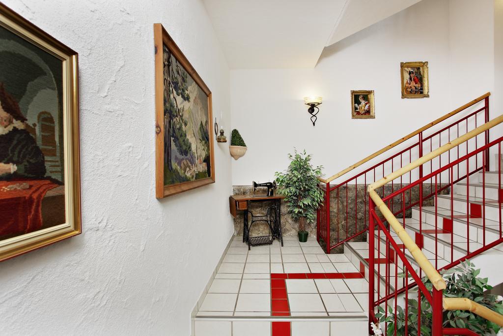 מיטרבאך Familie Zuser Hotel Garni מראה חיצוני תמונה