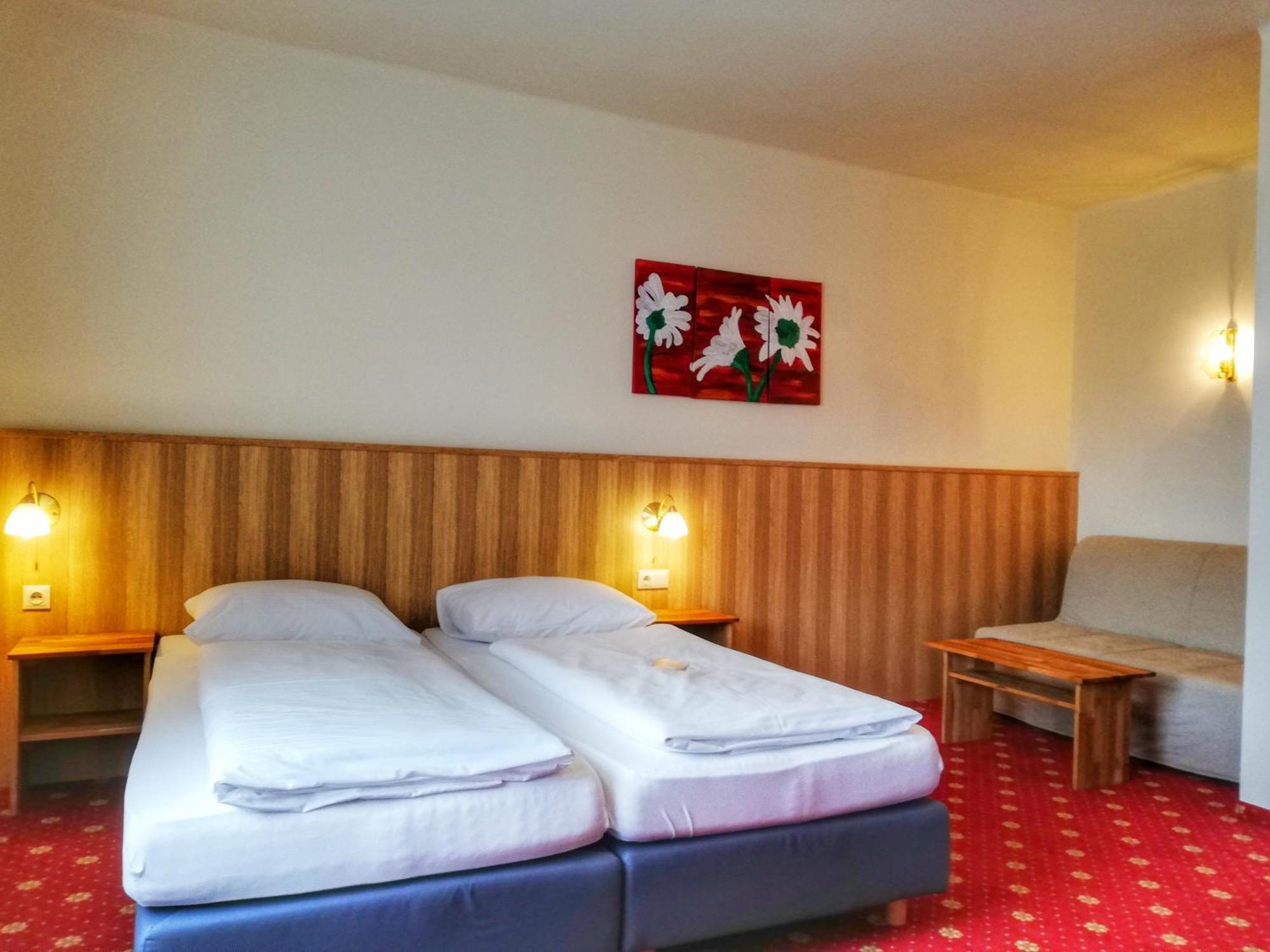 מיטרבאך Familie Zuser Hotel Garni מראה חיצוני תמונה