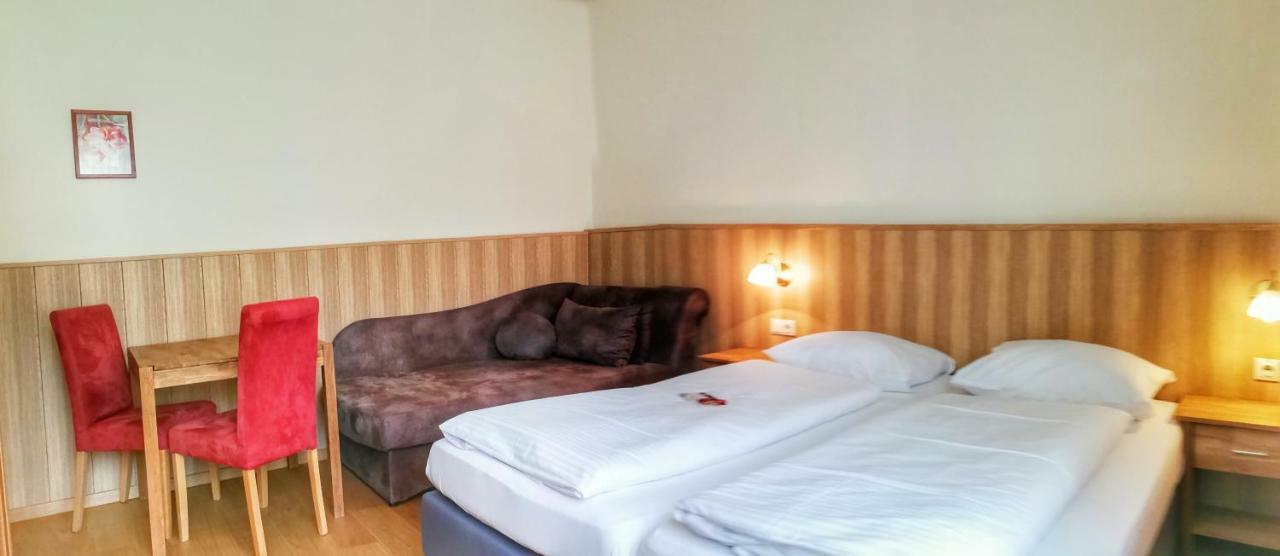 מיטרבאך Familie Zuser Hotel Garni מראה חיצוני תמונה